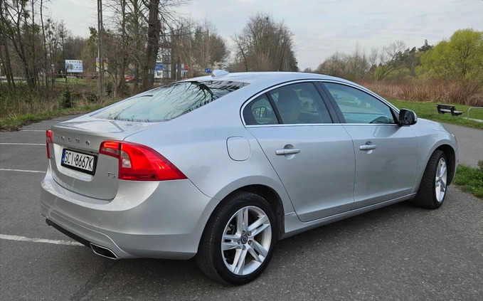 Volvo S60 cena 53505 przebieg: 143680, rok produkcji 2014 z Skoczów małe 232